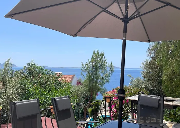 Monix Homes-villa Magic Garden